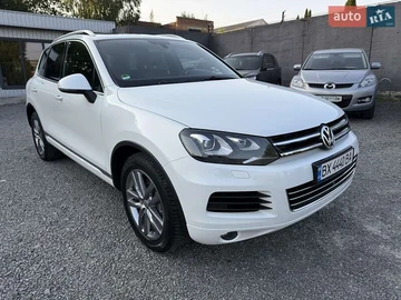 Авто Volkswagen Touareg 2014 № 8161207