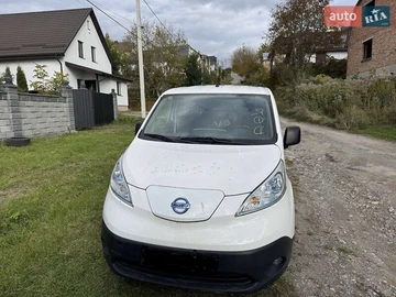Авто Nissan E-Nv200 2015 № 8161466