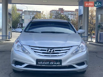 Авто Hyundai Sonata 2013 № 8161640