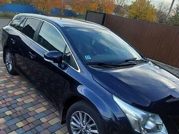 Авто Toyota Avensis 2010 № 8161654