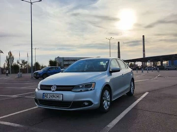 Авто Volkswagen Jetta 2012 № 8161667