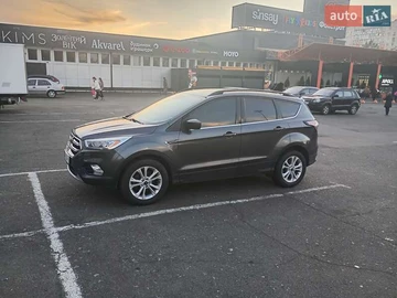 Авто Ford Escape 2018 № 8161766