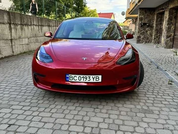 Авто Tesla Model 3 2021 № 8161942