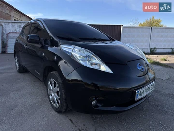 Авто Nissan Leaf 2013 № 8161965