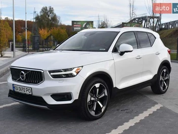 Авто Volvo Xc40 2018 № 8161981