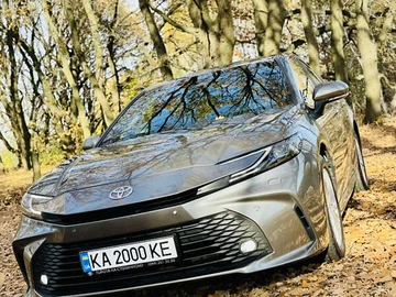 Авто Toyota Camry 2024 № 8162027