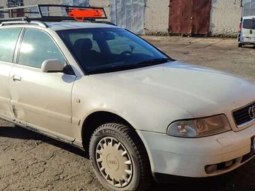 Авто Audi A4 2000 № 8162133