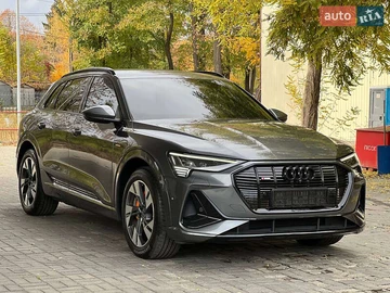 Авто Audi E-Tron 2022 № 8162210