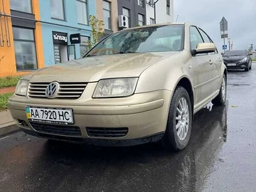 Авто Volkswagen Bora 2002 № 8162491