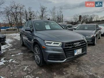 Авто Audi Q5 2018 № 8162744