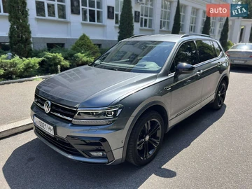 Авто Volkswagen Tiguan 2021 № 8162758