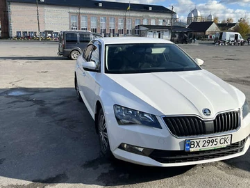 Авто Skoda Superb 2018 № 8163235