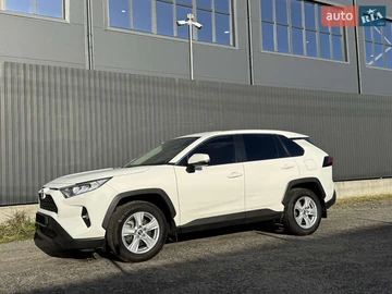 Авто Toyota Rav4 2021 № 8163291
