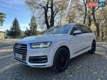 Авто Audi Q7 2018 № 8163304
