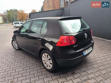 Авто Volkswagen Golf 2005 № 8163559