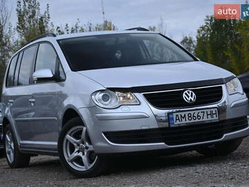 Авто Volkswagen Touran 2009 № 8163719
