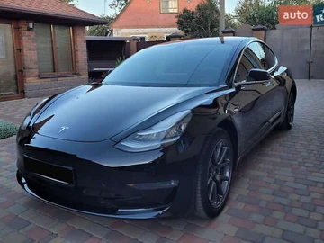 Авто Tesla Model 3 2019 № 8164003