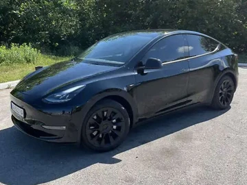 Авто Tesla Model Y 2023 № 8164048