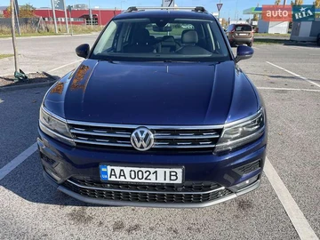 Авто Volkswagen Tiguan 2019 № 8164057