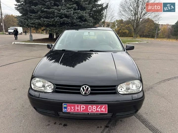 Авто Volkswagen Golf 2002 № 8164419