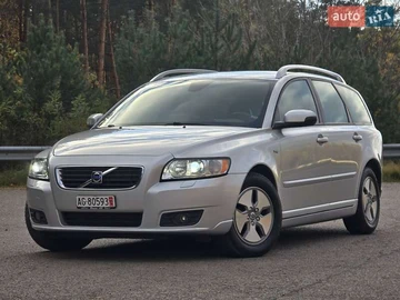 Авто Volvo V50 2009 № 8164504
