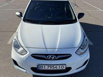 Авто Hyundai Accent 2013 № 8164579