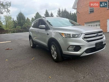 Авто Ford Escape 2017 № 8164791