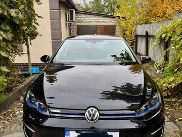 Авто Volkswagen E-Golf 2018 № 8164796