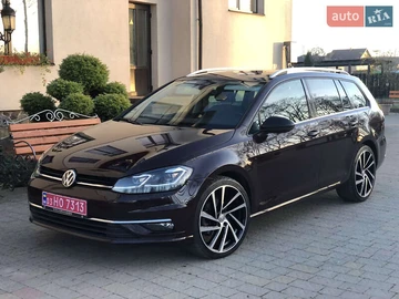 Авто Volkswagen Golf 2018 № 8164806