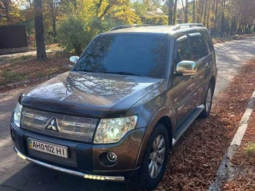 Авто Mitsubishi Pajero Wagon 2011 № 8164913