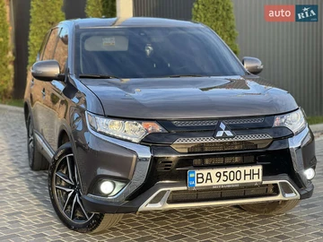 Авто Mitsubishi Outlander 2020 № 8164941