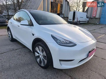 Авто Tesla Model Y 2021 № 8164971