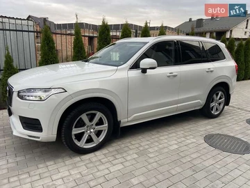 Авто Volvo Xc90 2019 № 8165001