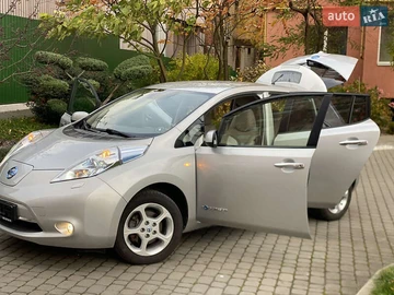 Авто Nissan Leaf 2012 № 8165124
