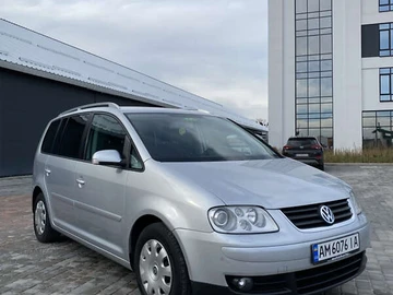 Авто Volkswagen Touran 2006 № 8165174