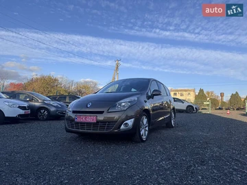 Авто Renault Grand Scenic 2010 № 8165198