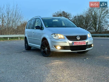 Авто Volkswagen Touran 2007 № 8165215