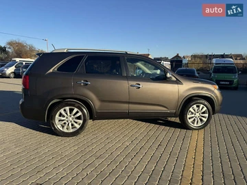Авто KIA Sorento 2012 № 8165323