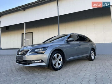 Авто Skoda Superb 2017 № 8165345
