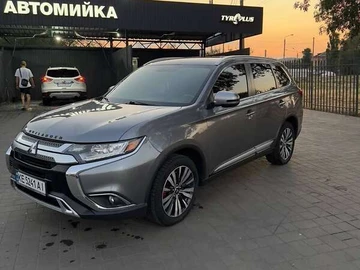 Авто Mitsubishi Outlander 2019 № 8165375