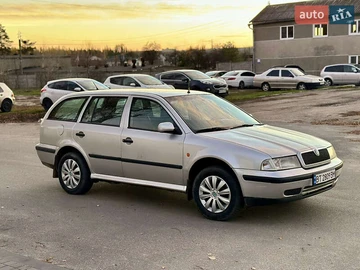 Авто Skoda Octavia 2000 № 8165415