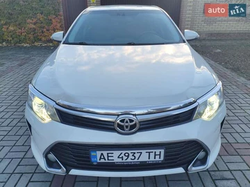 Авто Toyota Camry 2017 № 8165444