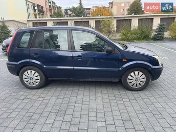 Авто Ford Fusion 2004 № 8165564