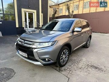Авто Mitsubishi Outlander 2020 № 8165657