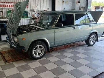 Авто ВАЗ 2107 2007 № 8165694