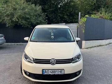 Авто Volkswagen Touran 2015 № 8165793