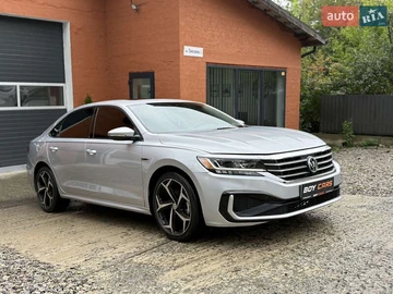 Авто Volkswagen Passat 2020 № 8166033