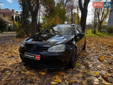 Авто Volkswagen Golf 2004 № 8166313