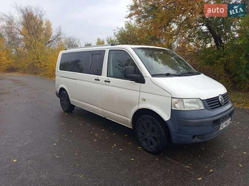 Авто Volkswagen Caravelle 2004 № 8166455