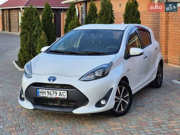 Авто Toyota Aqua 2018 № 8166502